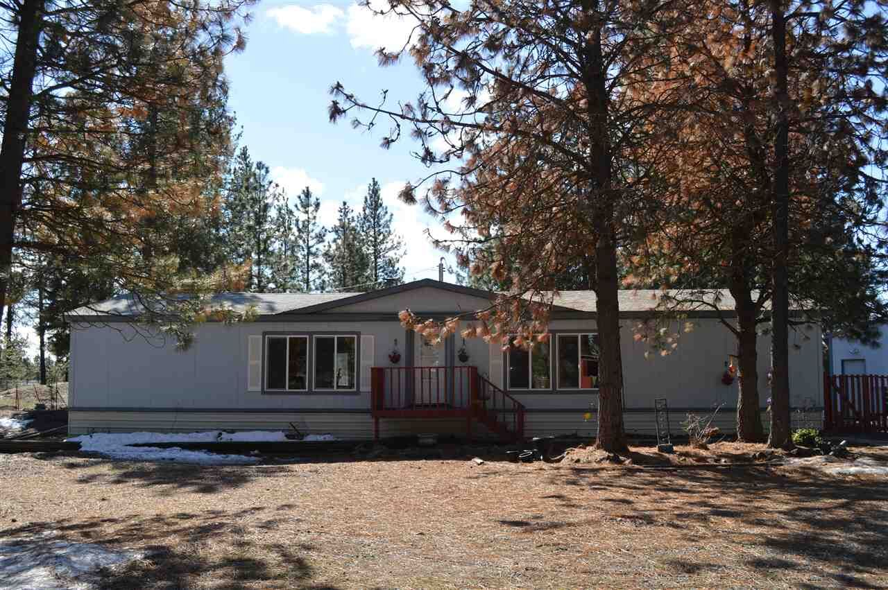 Property Photo: 13310 N Dover Rd WA 99026