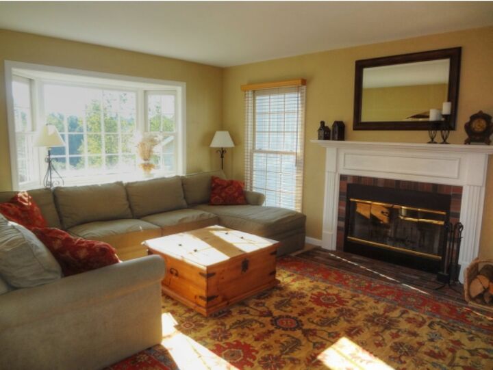 Property Photo:  5 Juniper Ridge Road  VT 05452 