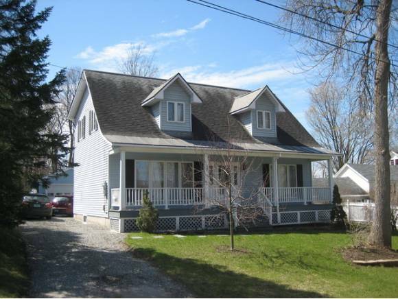 Property Photo:  10 Upper Welden Street  VT 05478 