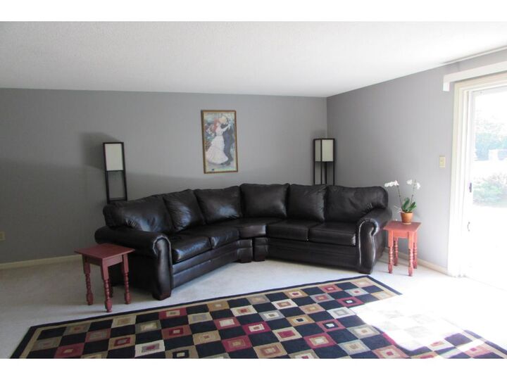 Property Photo:  10 Longhill 10  NH 03458 