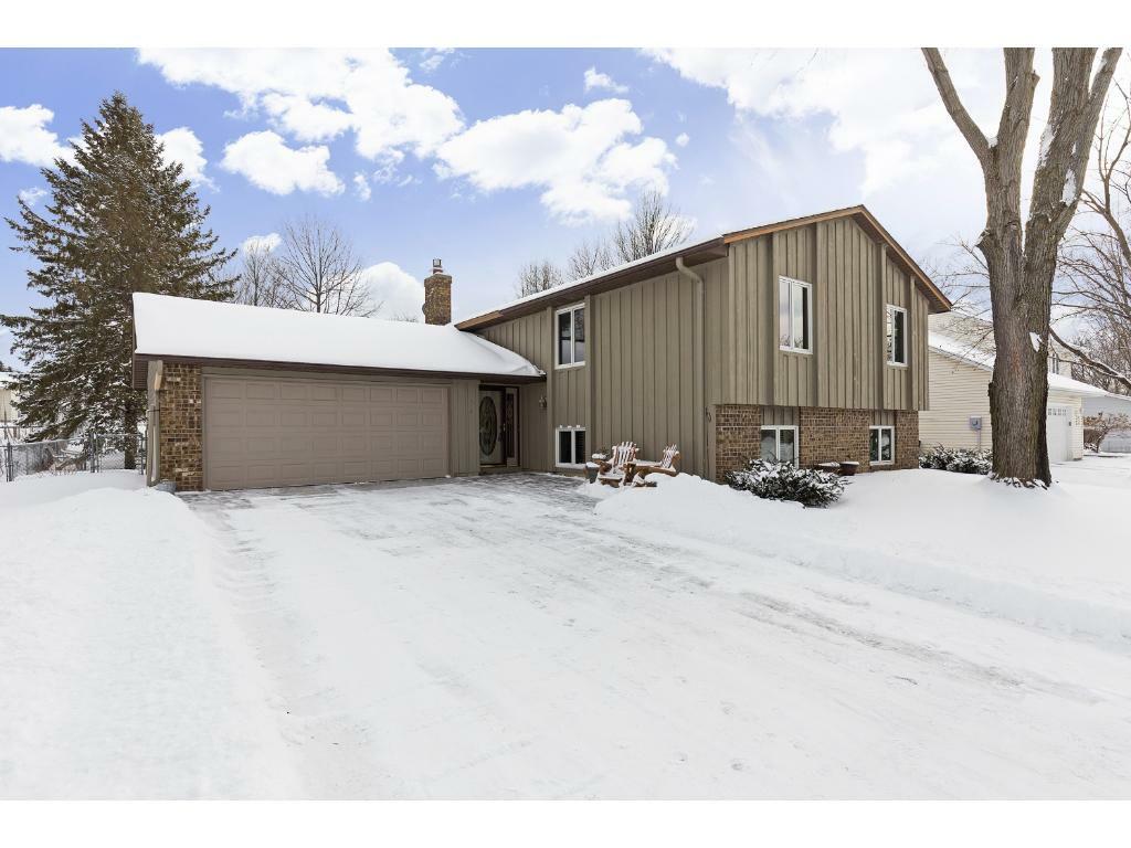 10417 Xylon Road S  Bloomington MN 55438 photo