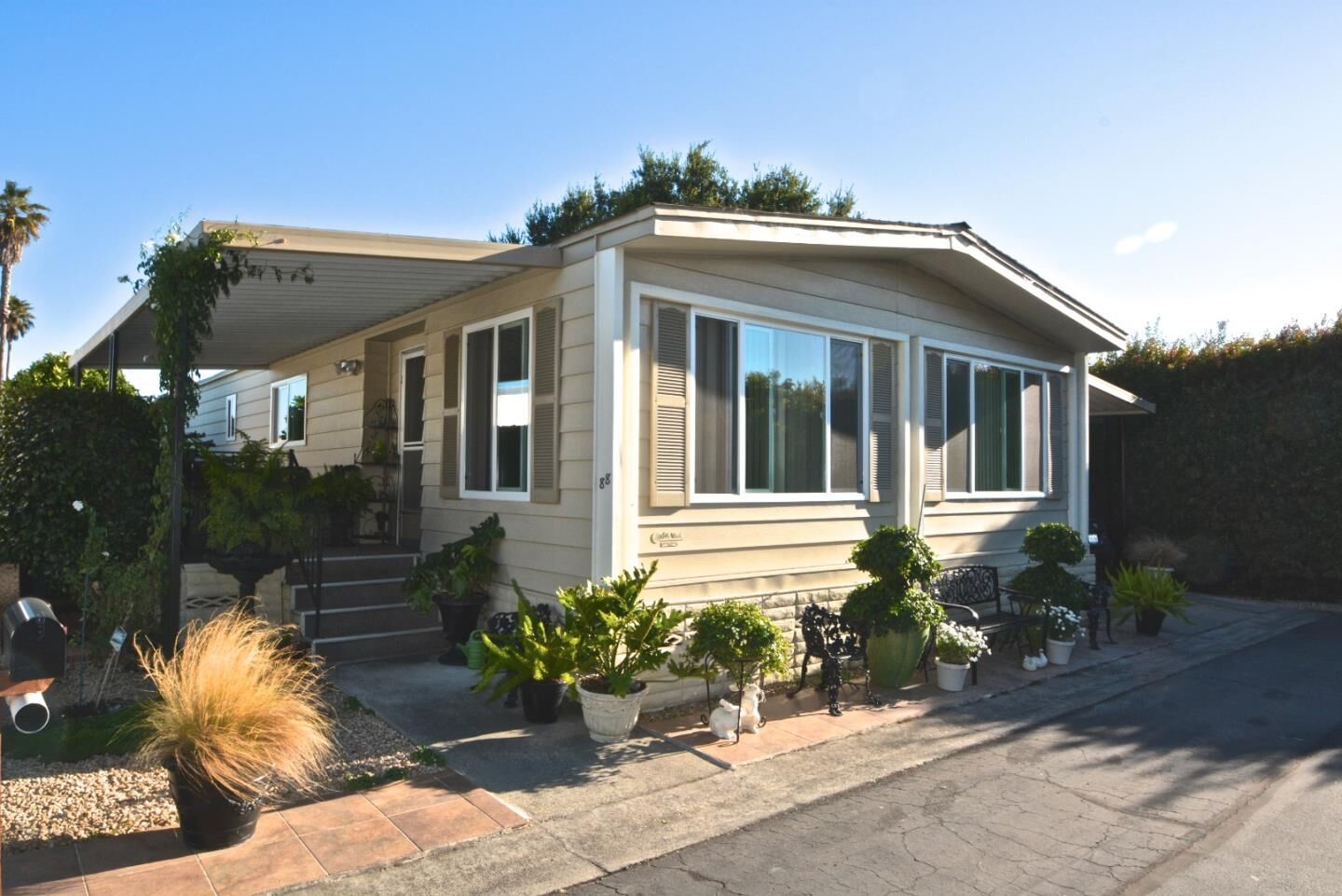Property Photo: 4425 Clares Street 88 CA 95010