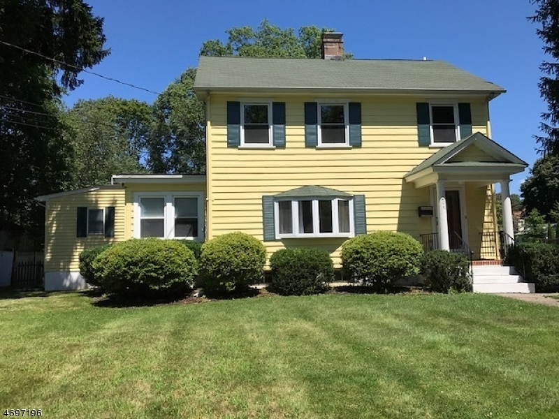 Property Photo:  1209 Thornton Ave  NJ 07060 