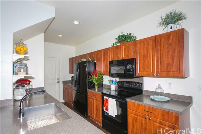 Property Photo:  91-1001 Keaunui Drive 396  HI 96706 