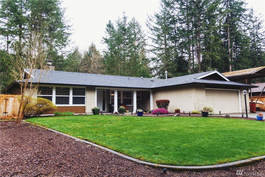 Property Photo:  3717 67th Avenue Ct NW  WA 98335 