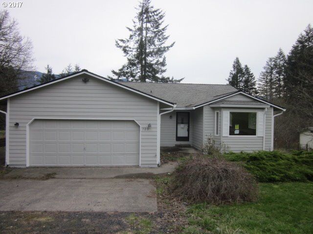 Property Photo:  720 NW Gropper Rd  WA 98648 