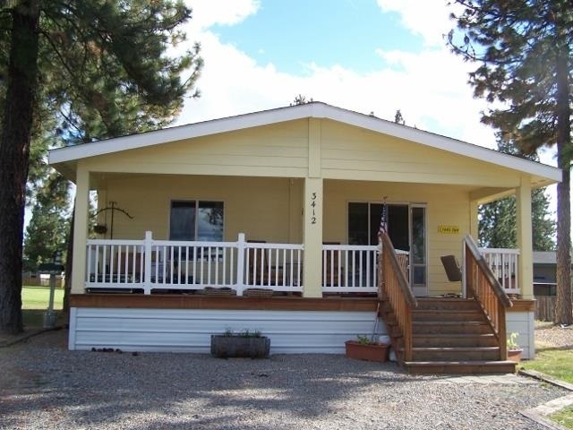Property Photo: 3412 E Valley Forge Ln WA 99021