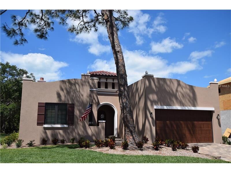 Property Photo:  101 Park Boulevard S  FL 34285 