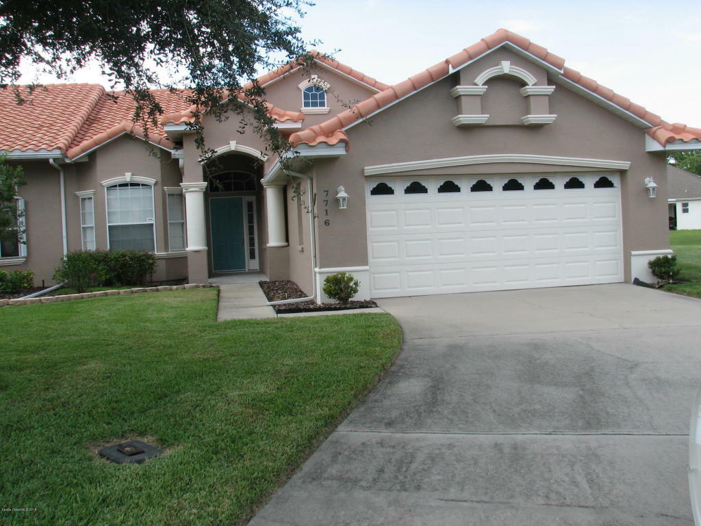 Property Photo:  7716 Candlewick Drive  FL 32940 