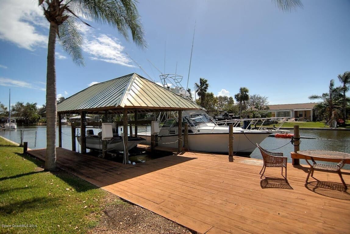 Property Photo: 339 Carmine Drive FL 32931