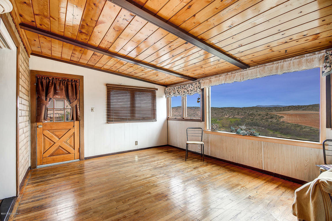 Property Photo: 10573 E Storey Drive AZ 86325