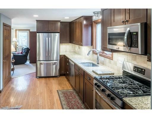Property Photo: 5 Tamworth Rd MA 02067