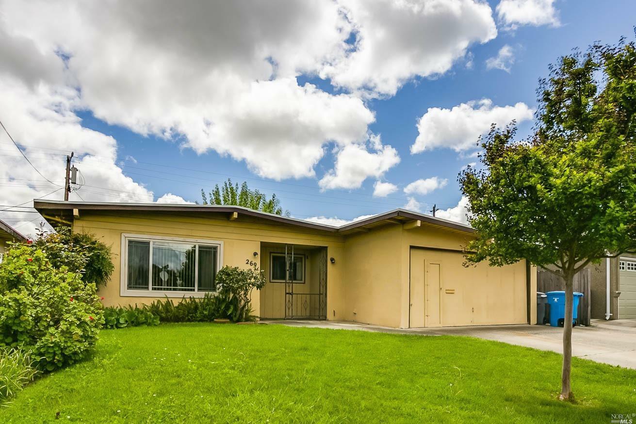 Property Photo:  269 Deodara Street  CA 95688 