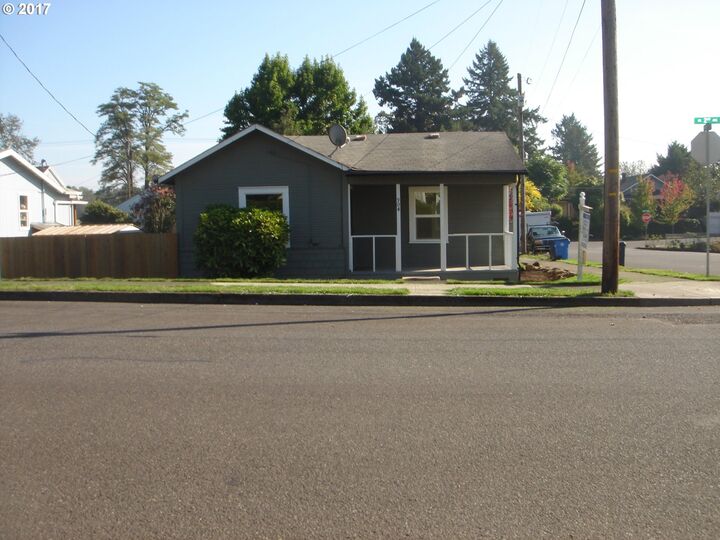 904 NE 2nd Ave  Camas WA 98607 photo