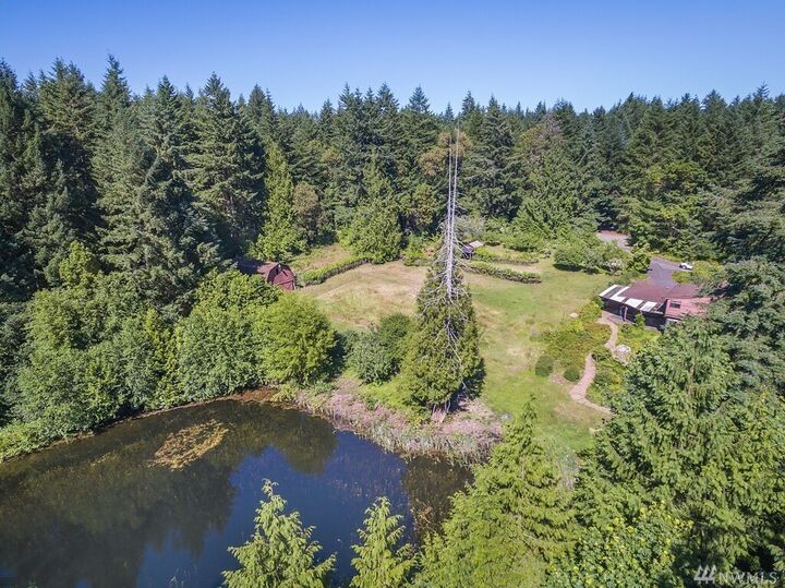 Property Photo: 7902 40th St NW WA 98335