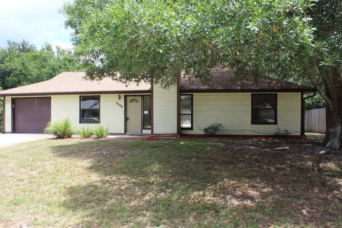 Property Photo:  5865 Keystone Avenue  FL 32927 