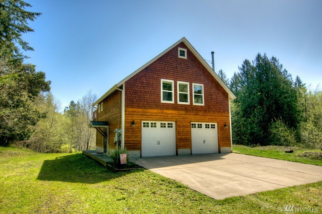 Property Photo:  7400 Gallagher Cove Rd NW  WA 98502 