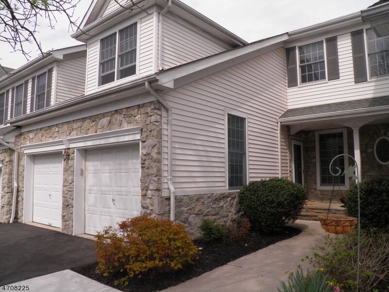 Property Photo: 17 Pinehurst Circle NJ 08801