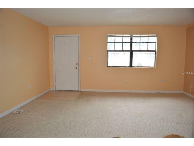 Property Photo:  203 Poinsettia Pine Court 202  FL 33612 