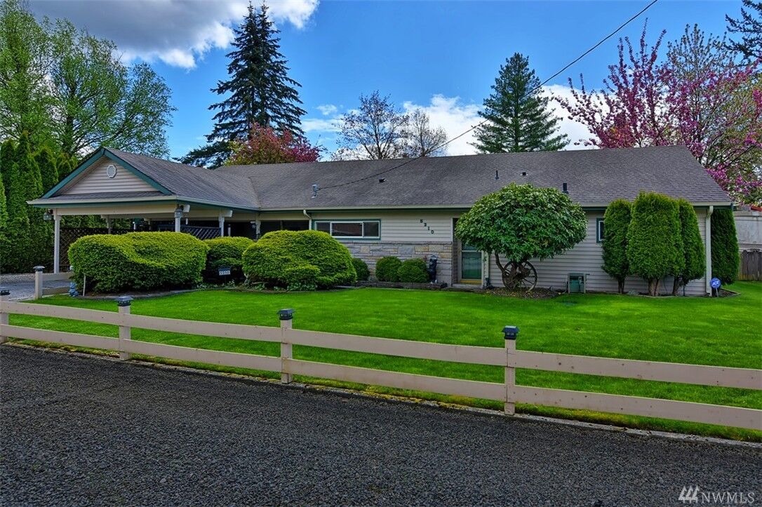 Property Photo: 5210 74th Place NE WA 98270
