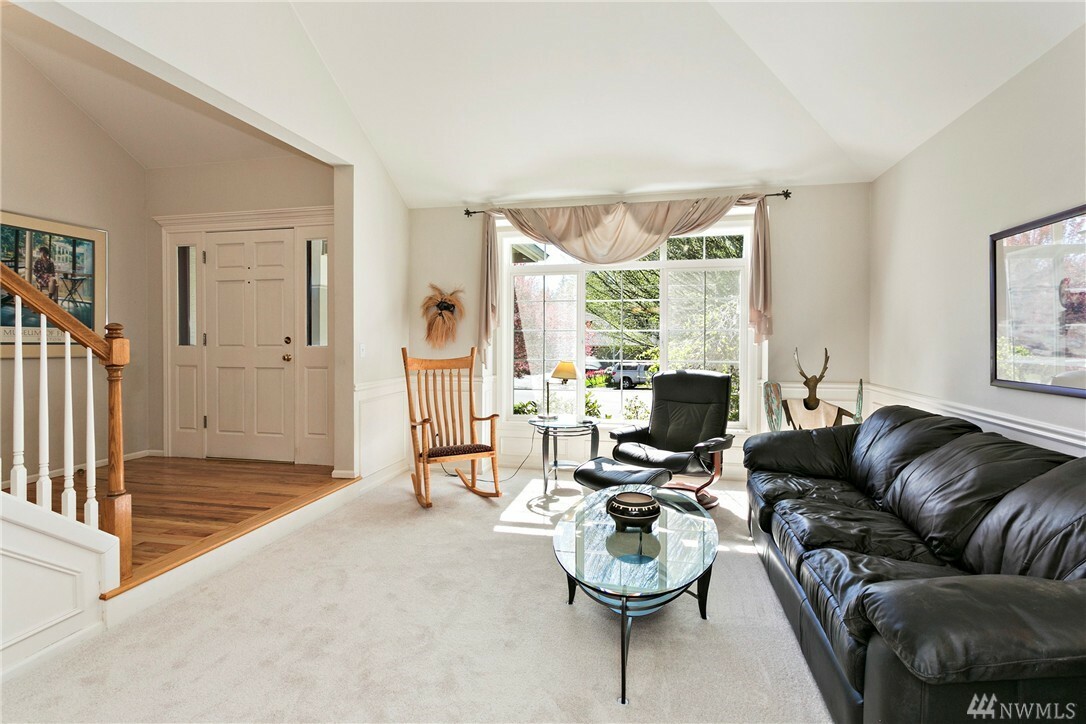 Property Photo: 15629 64th Ave SE WA 98296