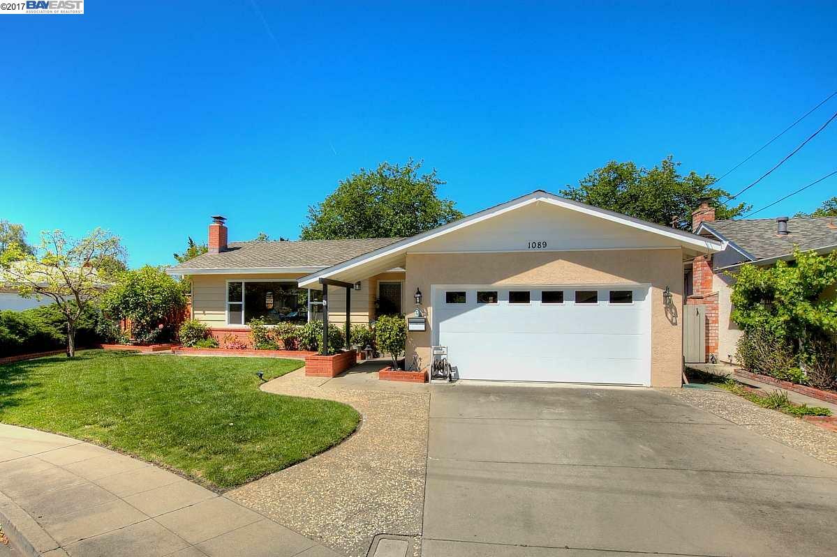 Property Photo:  1089 Auburn St  CA 94550 