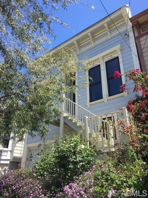 Property Photo: 867 Hampshire Street CA 94110