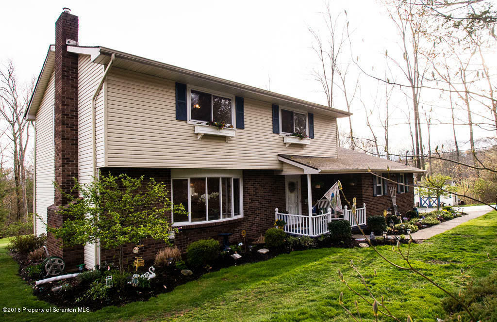 Property Photo:  11 Beverly Drive  PA 18657 