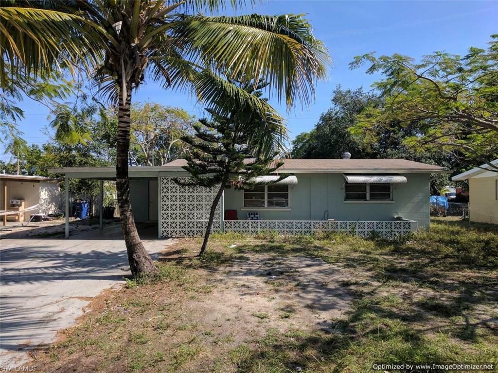 Property Photo:  2209 Barry Drive  FL 33907 