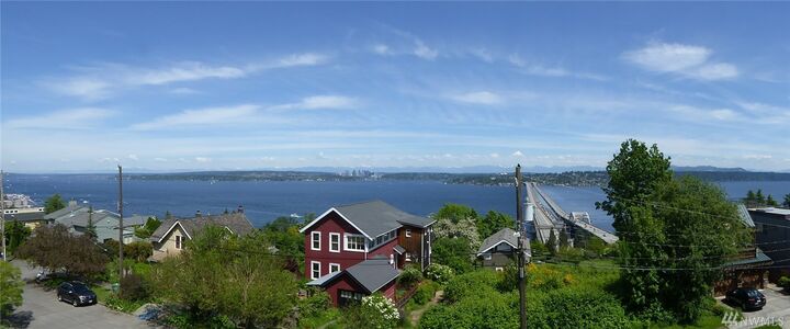 1365  33rd Avenue S  Seattle WA 98144 photo