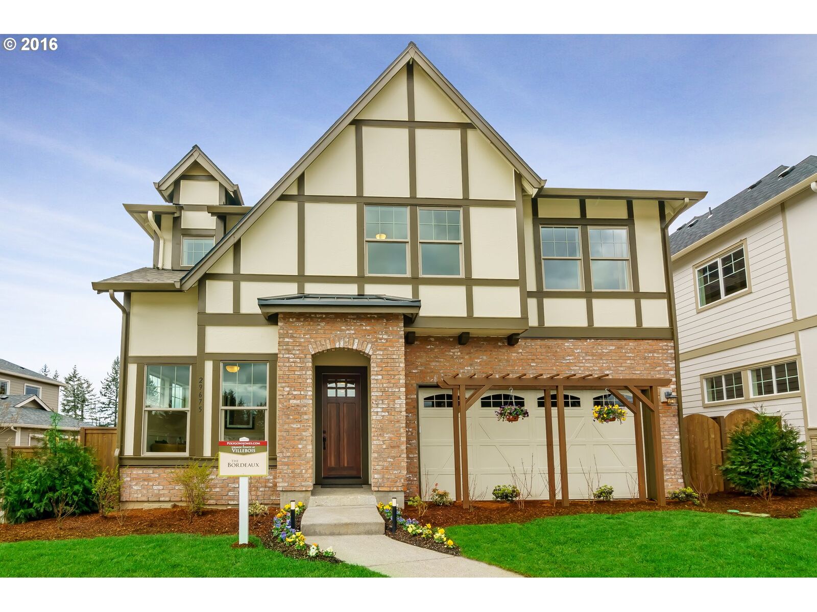 Property Photo:  29630 SW Beaumont Ave  OR 97070 