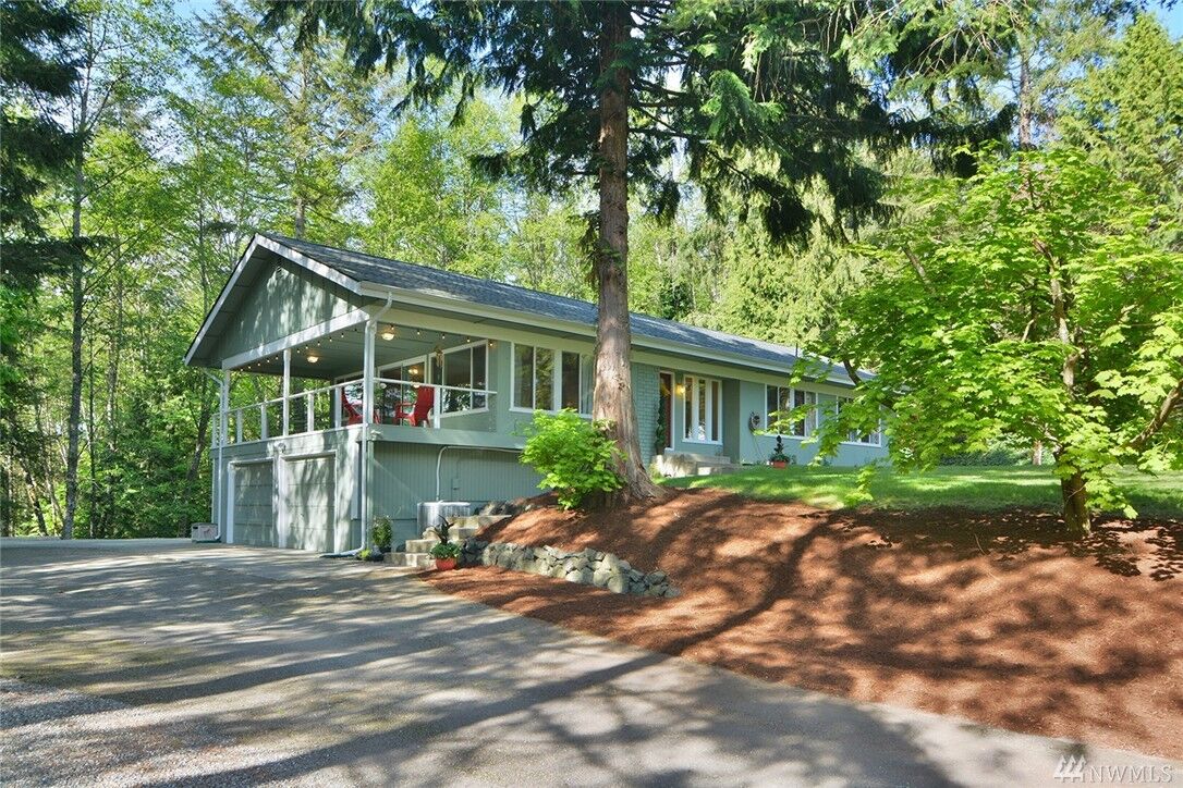 Property Photo:  2800 NE Marie Place  WA 98370 