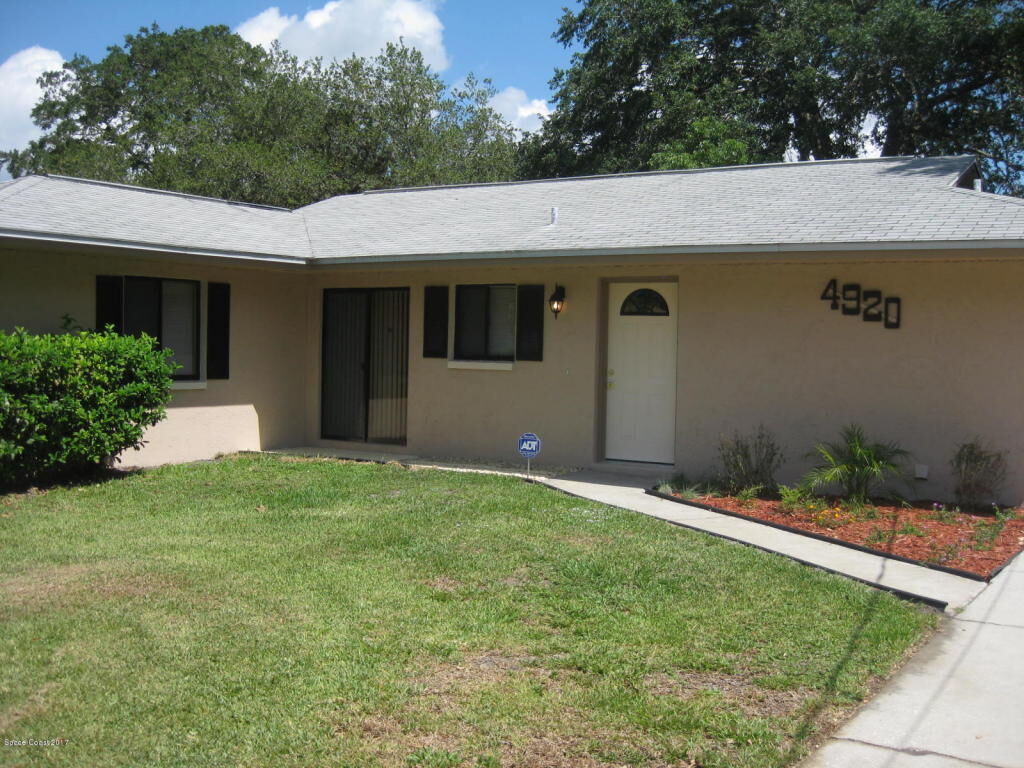 Property Photo:  4920 Mayflower Street  FL 32927 