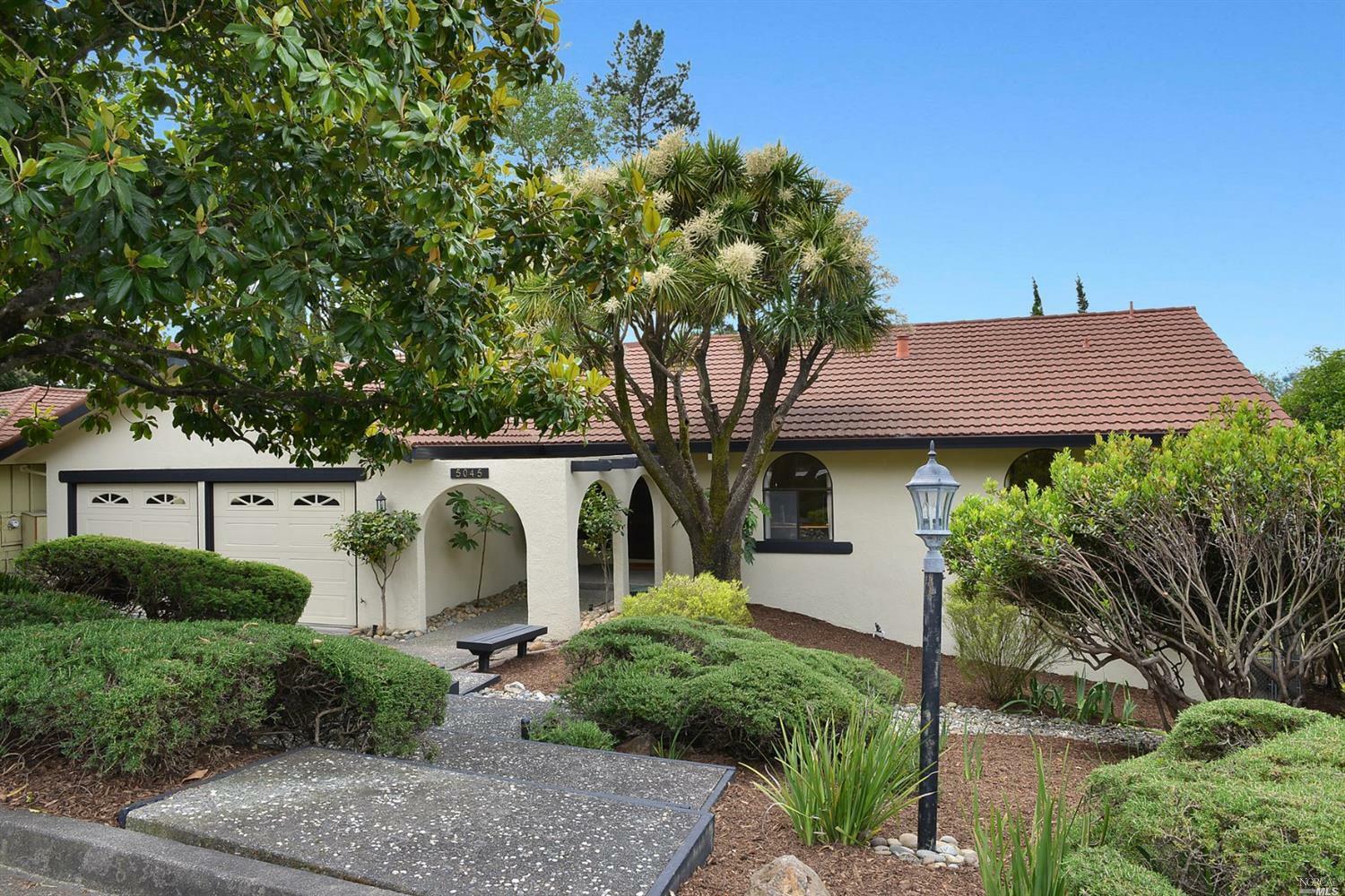 Property Photo:  5045 Carriage Lane  CA 95403 