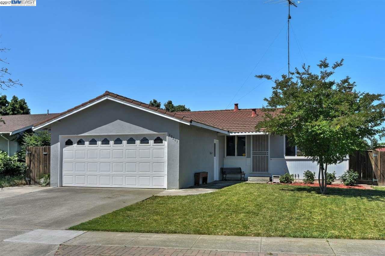 Property Photo: 42207 Gatewood Street CA 94538