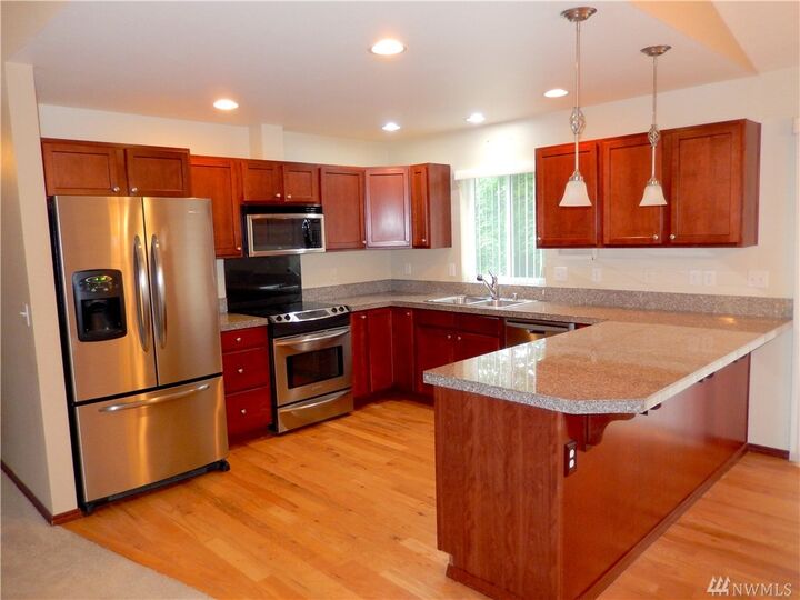 Property Photo:  13001 Greenwood St  WA 98370 