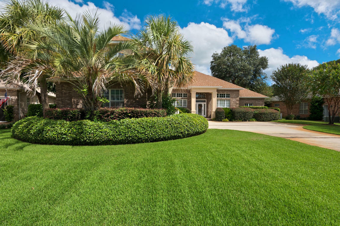 Property Photo:  4233 Cougar Circle  FL 32578 