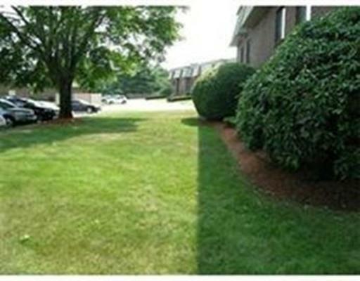 Property Photo: 14 Hallmark Gdns 6 MA 01803