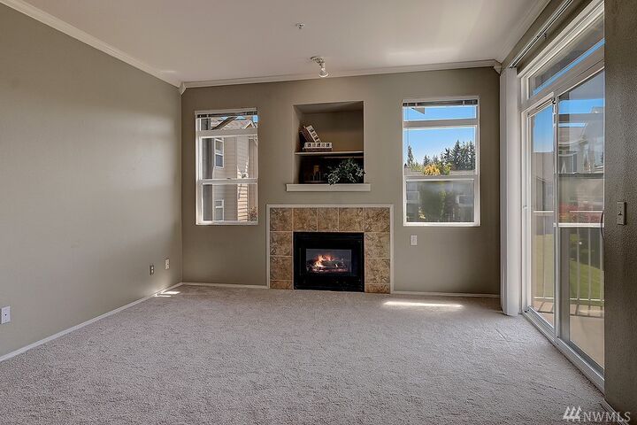 Property Photo:  22777 SE 12th Lane  WA 98075 