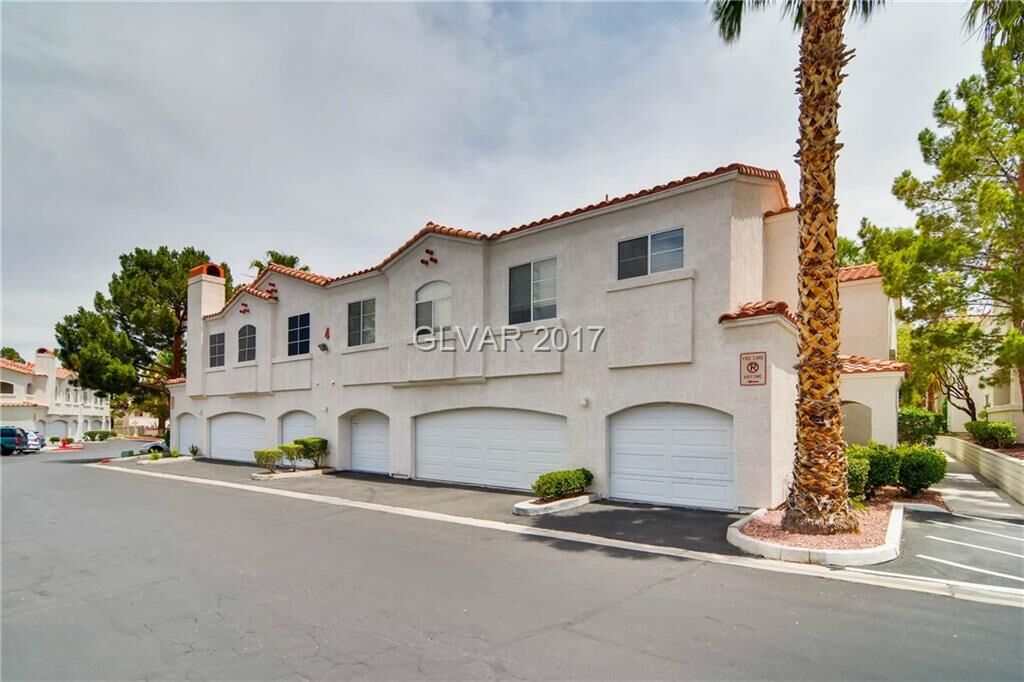 Property Photo: 2975 Bluegrass Lane 422 NV 89074
