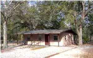 Property Photo: 127 Ruth Road FL 32439