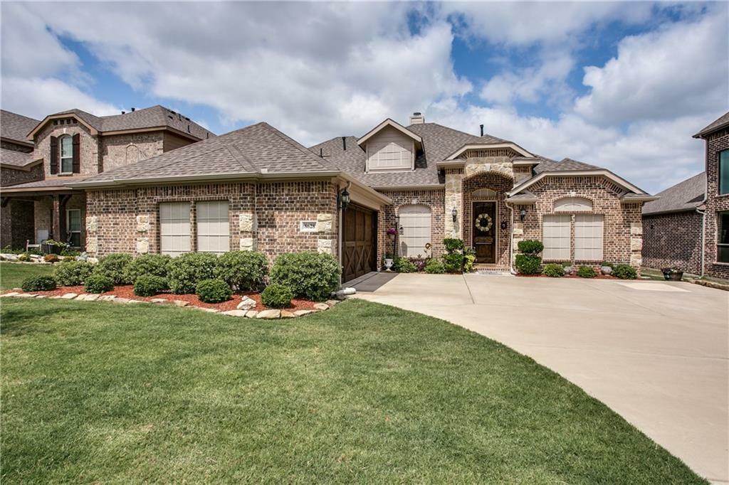 Property Photo: 8628 Snowdrop Court TX 76123