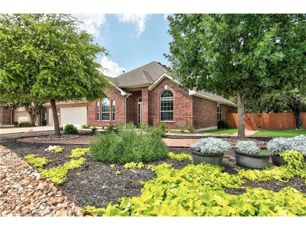 Property Photo: 3332 Goldenoak Circle TX 78681
