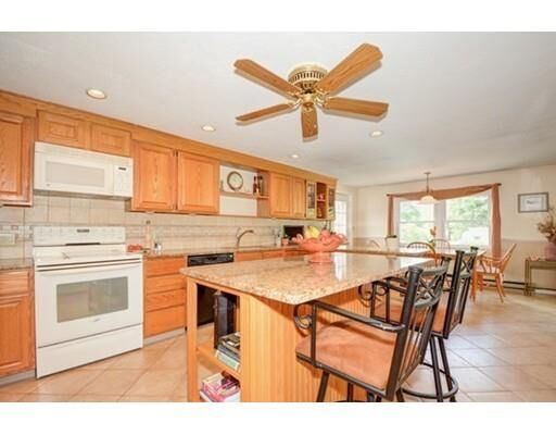 Property Photo:  16 Saint James  MA 01545 