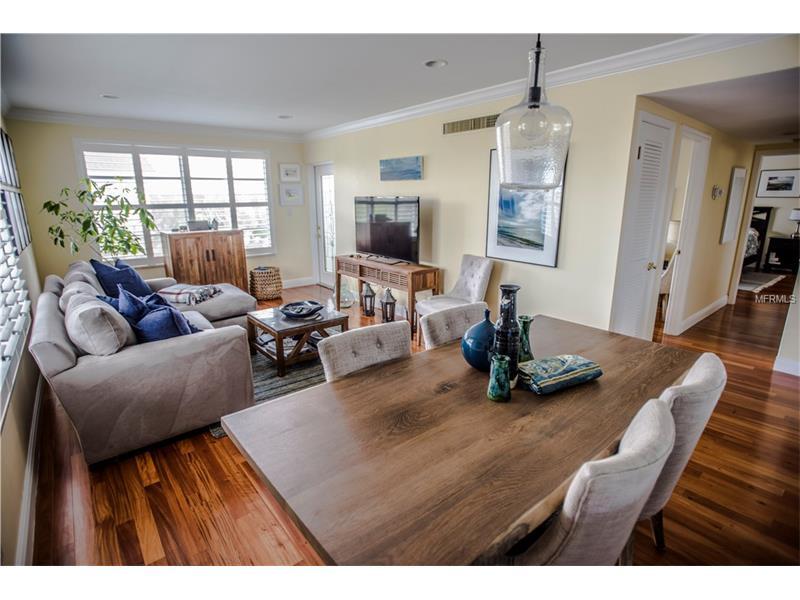 Property Photo: 4340 Falmouth Drive 301 FL 34228