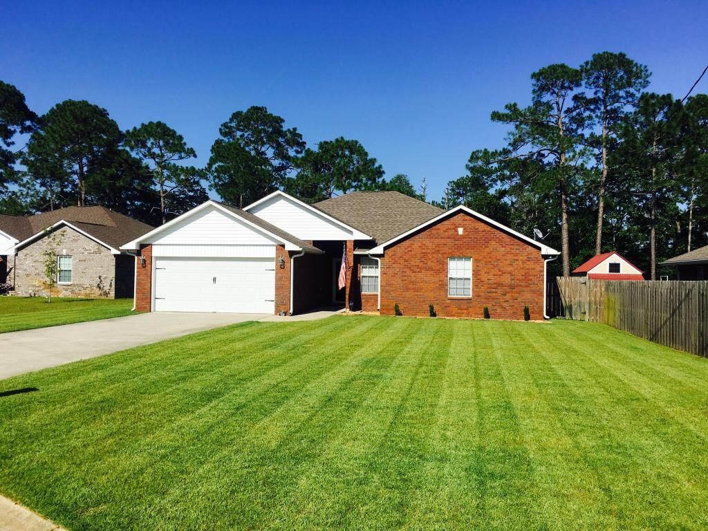 Property Photo: 2446 Raider Lane FL 32566