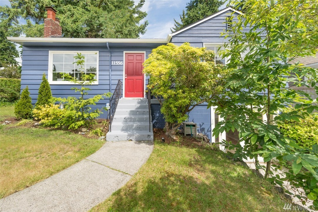 Property Photo:  11556 1st Ave NW  WA 98177 