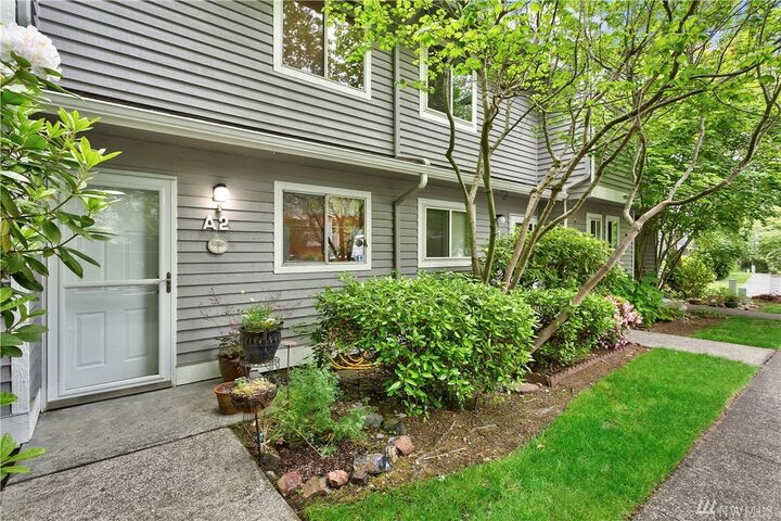 1526 192nd St. SE A2  Bothell WA 98012 photo