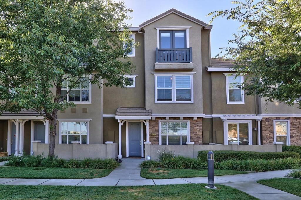 Property Photo:  6204 Lonetree Boulevard  CA 95765 