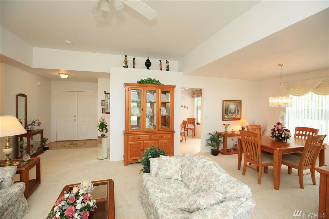 Property Photo: 7427 143rd Av Ct E WA 98390